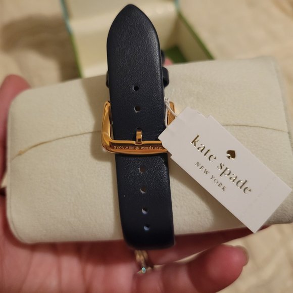NEW Kate Spade Smartwatch - Picture 2 of 6